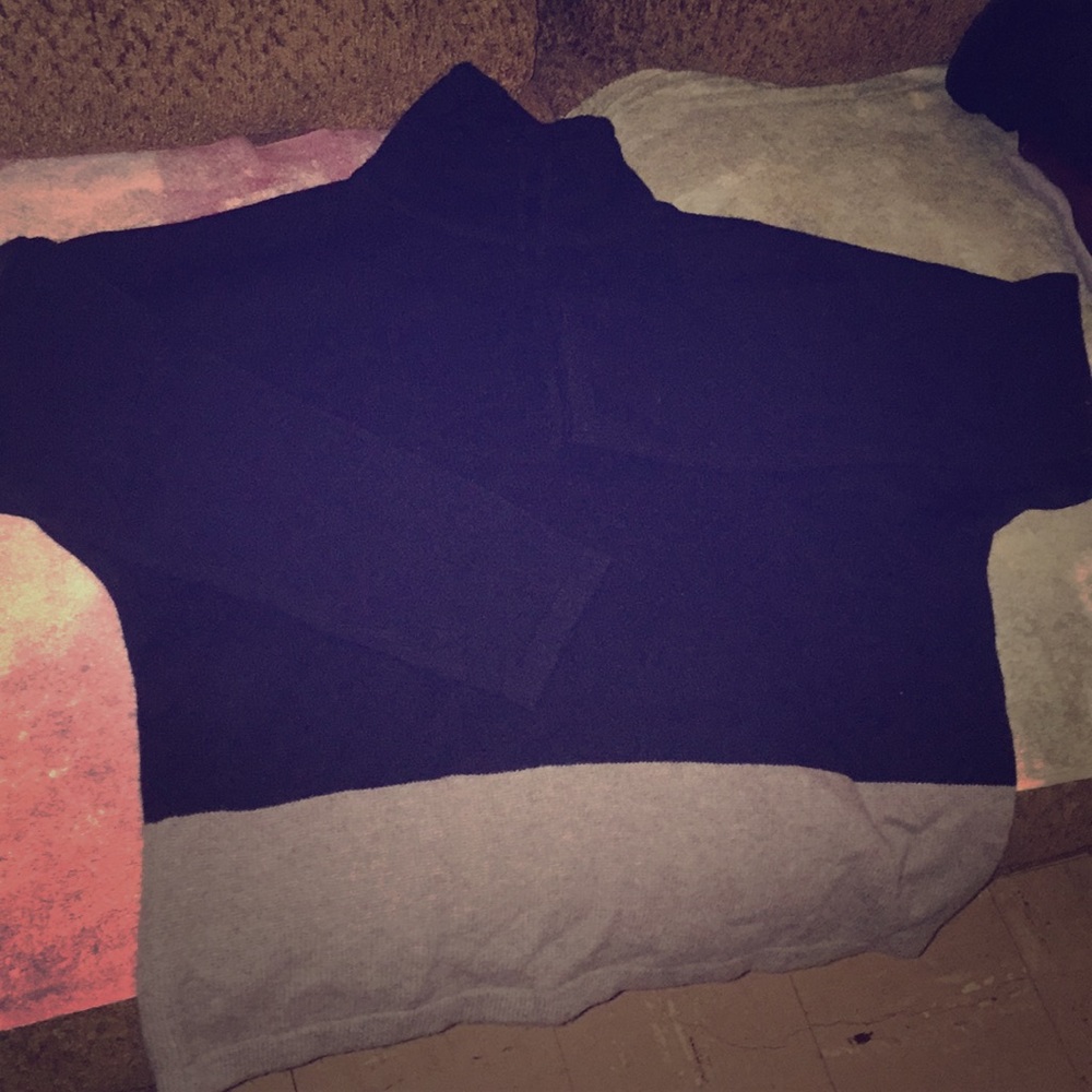 Ralph Lauren Purple Label sweater 👀